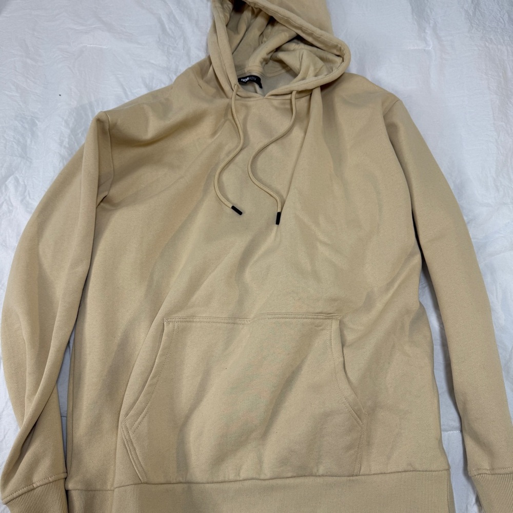 Fashion nova beige hoodie